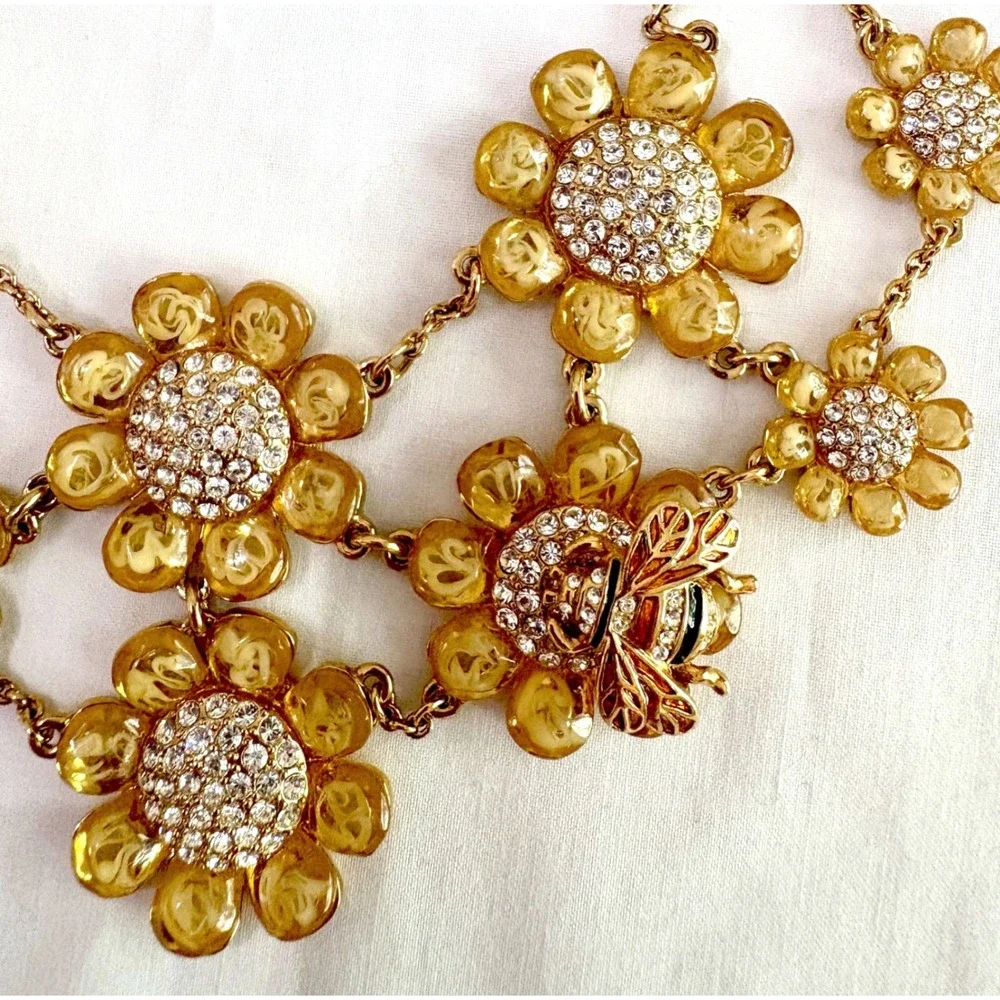 🆕 kate spade 12k Gold Plated Queen Bee Floral Double Bib Statement Necklace
